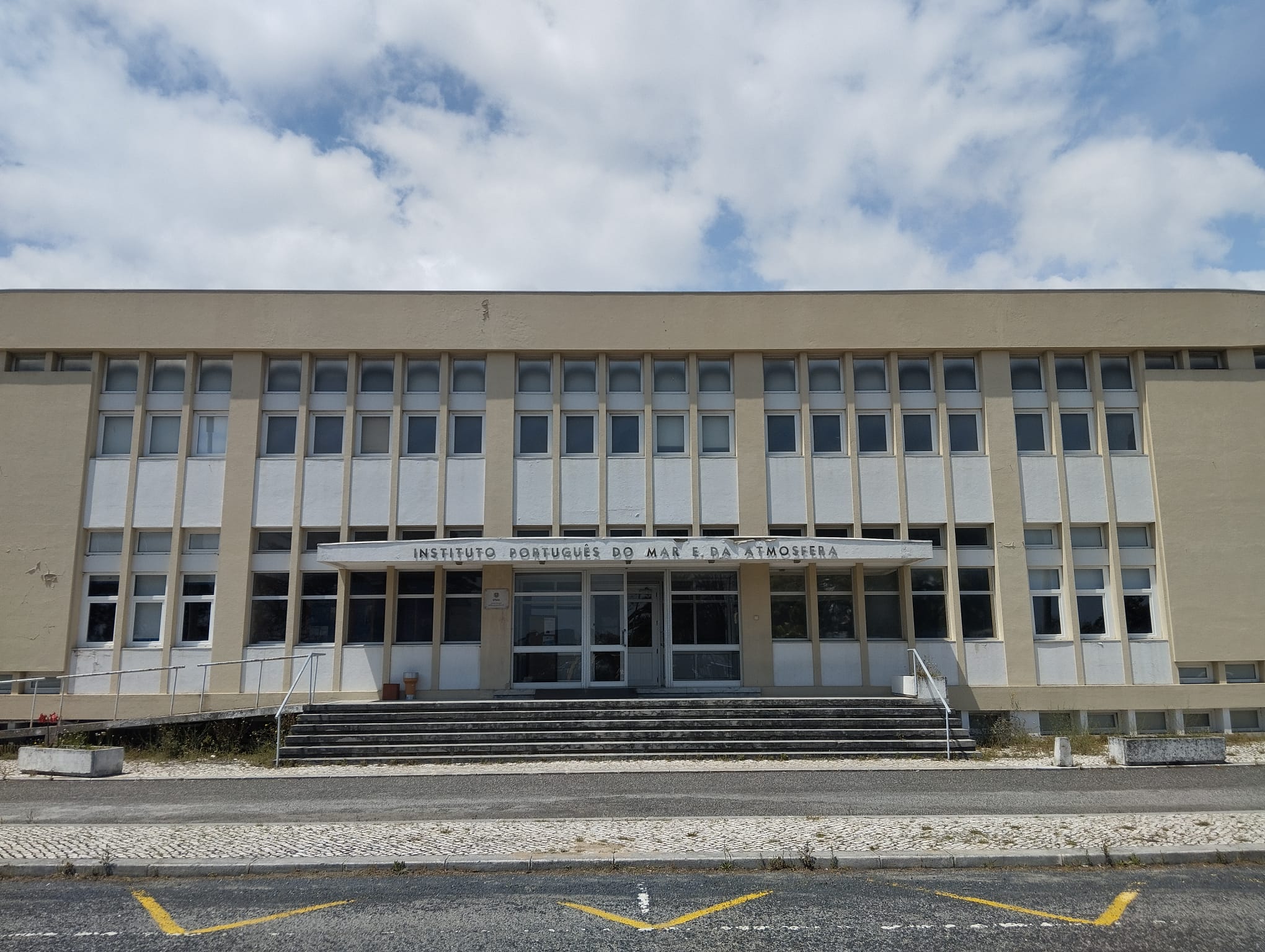 imagem da entrada do IPMA