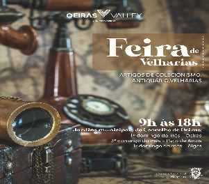 Feira de velharias com objetos antigos